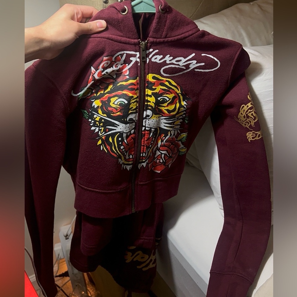 burgundy ed hardy set
